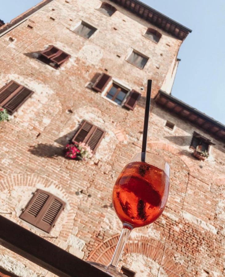 Antica Torre Del Borgo Bed & Breakfast Certaldo Luaran gambar