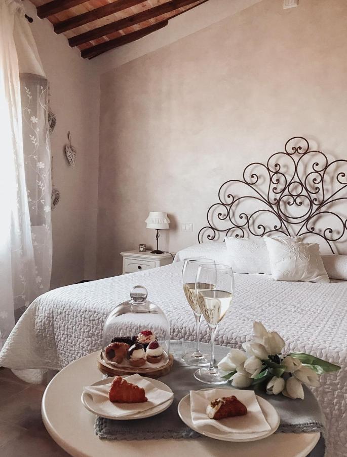 Antica Torre Del Borgo Bed & Breakfast Certaldo Luaran gambar
